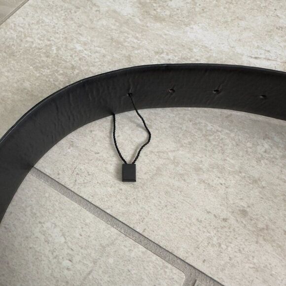 MANGO Gold tone Metal Heart Faux Leather Adjustable Belt NWOT - Sz Small - Picture 6 of 10